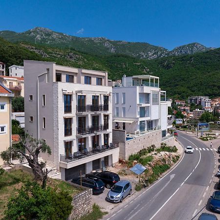 Niki Apartments Przno Sveti Stefan Exteriör bild