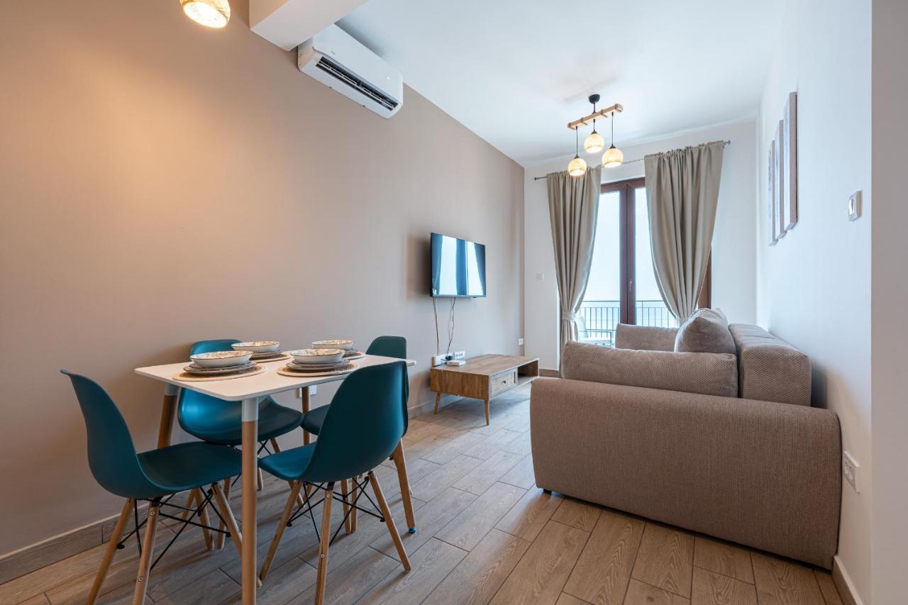 Niki Apartments Przno Sveti Stefan Exteriör bild
