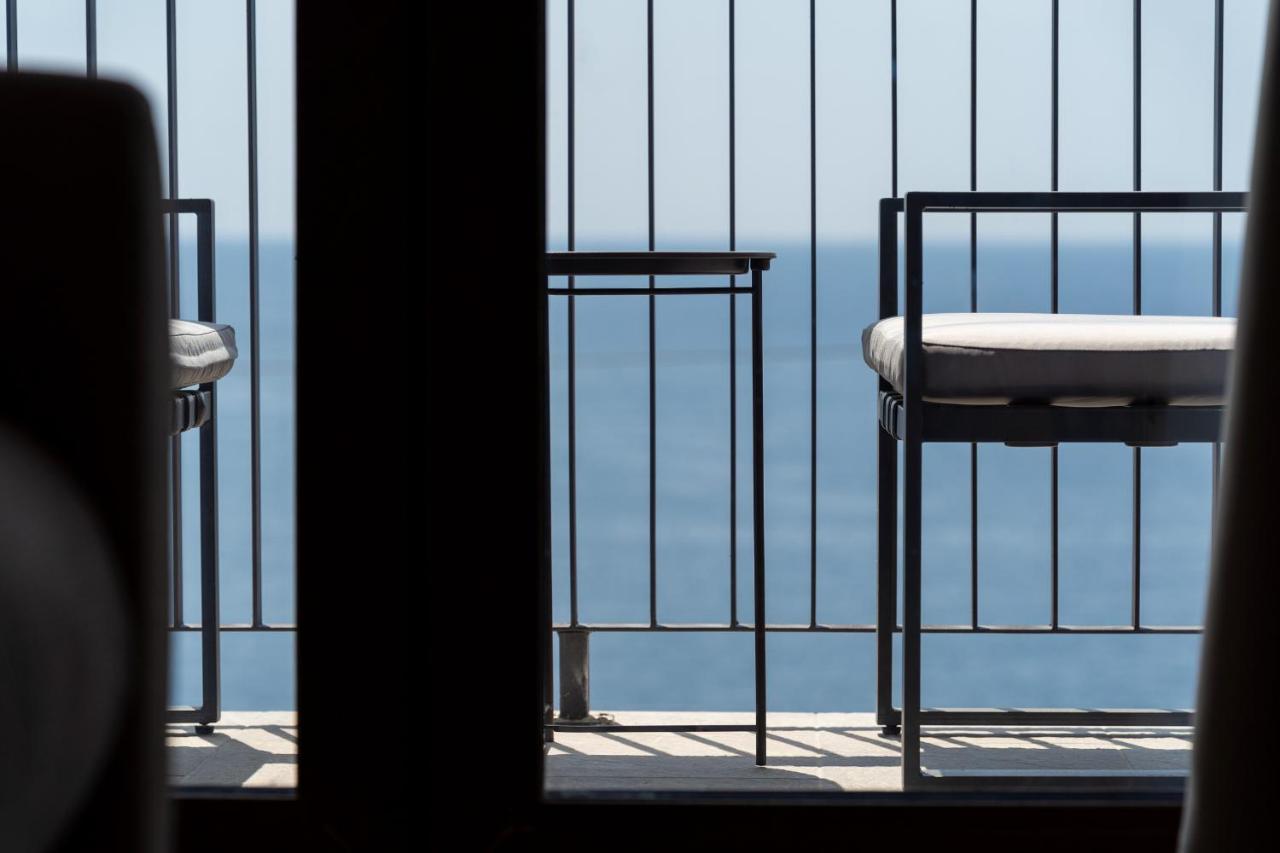 Niki Apartments Przno Sveti Stefan Exteriör bild
