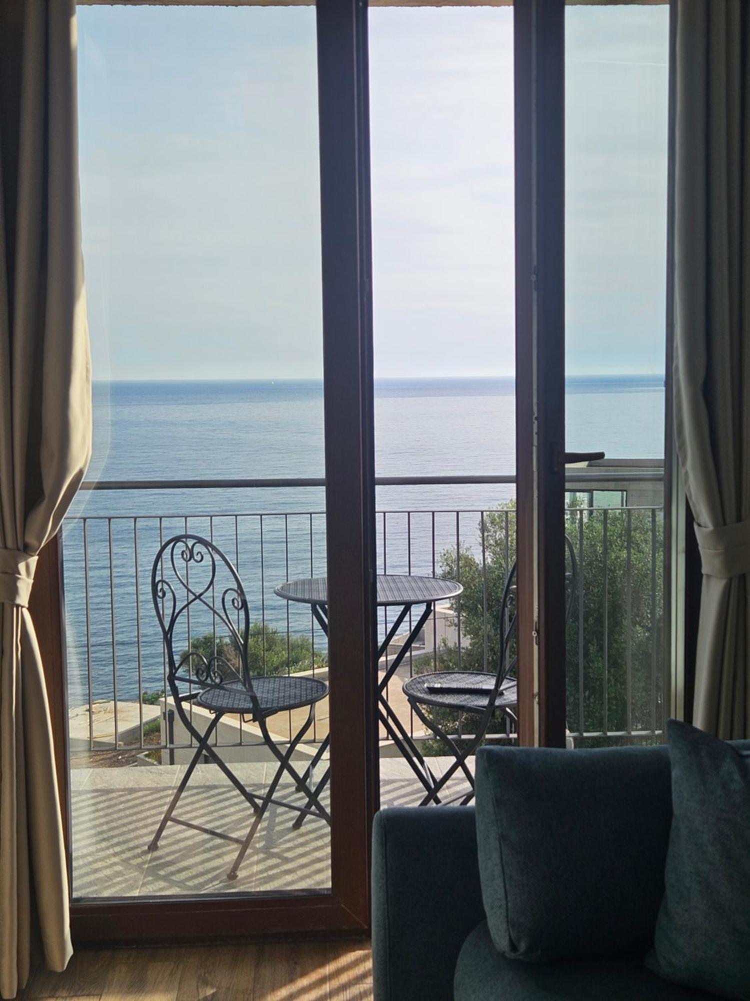 Niki Apartments Przno Sveti Stefan Exteriör bild